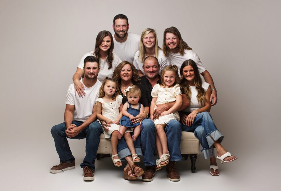 extended family photoshoot, white backdrop, Perryville newborn photographer, Cape Girardeau family newborn photographer