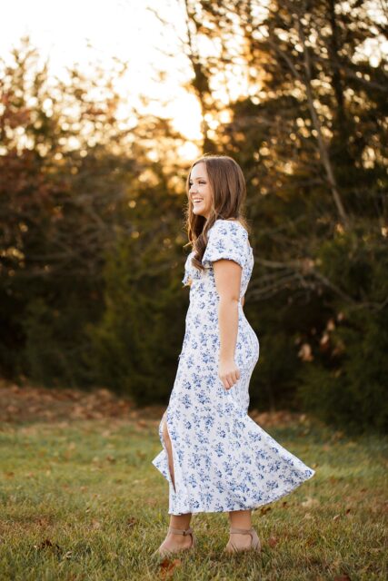 perryville senior photographer, Cape Girardeau senior photographer, Farmington senior photographer, dancing, dress, happy, sunset